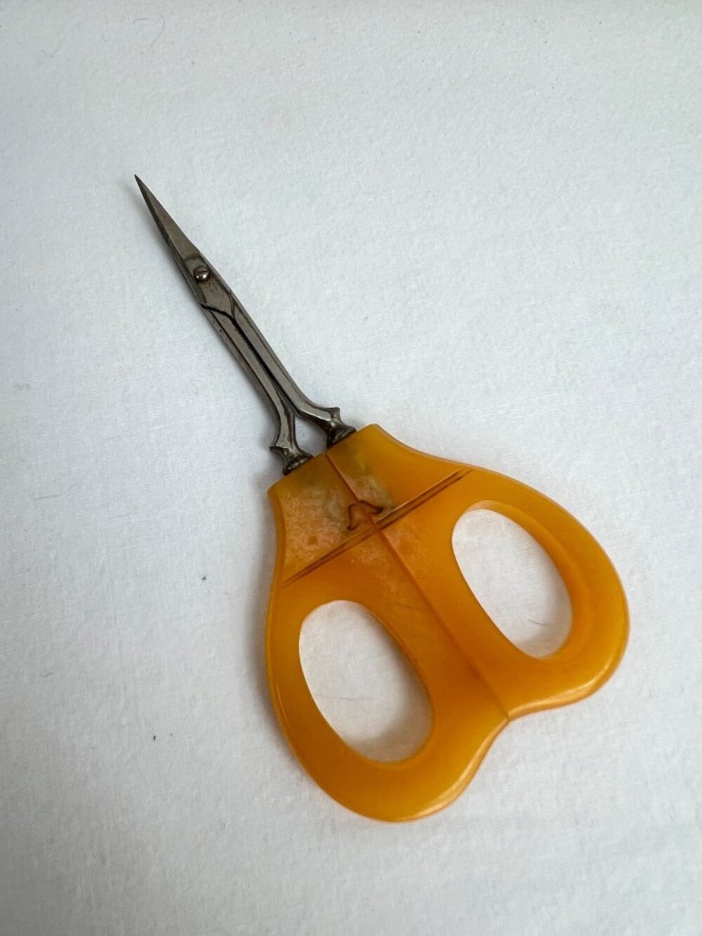 VTG Manicure Scissors With Yellow Bakelite Plastic Handles